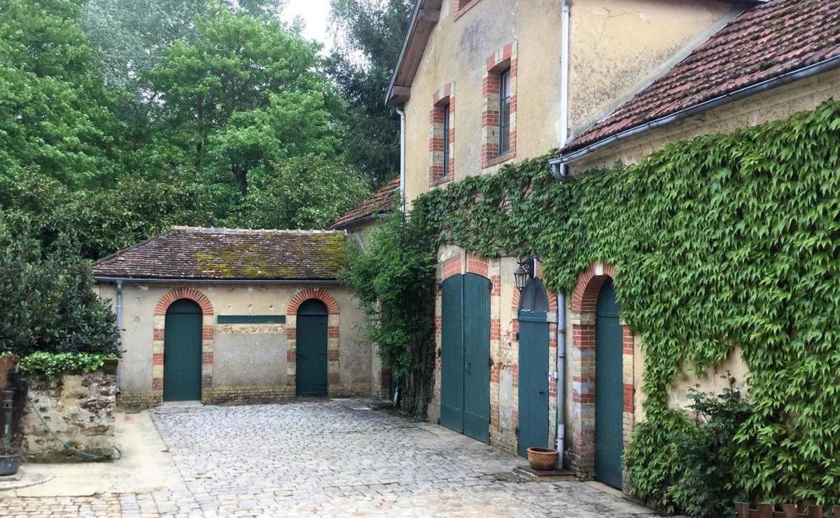 Cottages De Chateau De Vaux Yvré-lʼÉvêque Екстериор снимка
