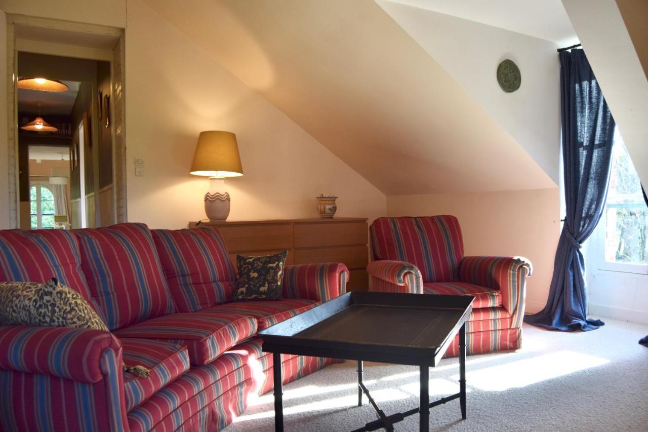 Cottages De Chateau De Vaux Yvré-lʼÉvêque Екстериор снимка